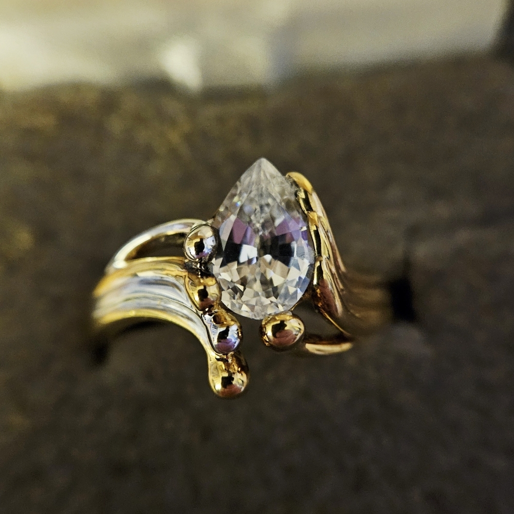 Bradford Exchange BGE Gold Over Sterling Silver 925 Ring Size 11